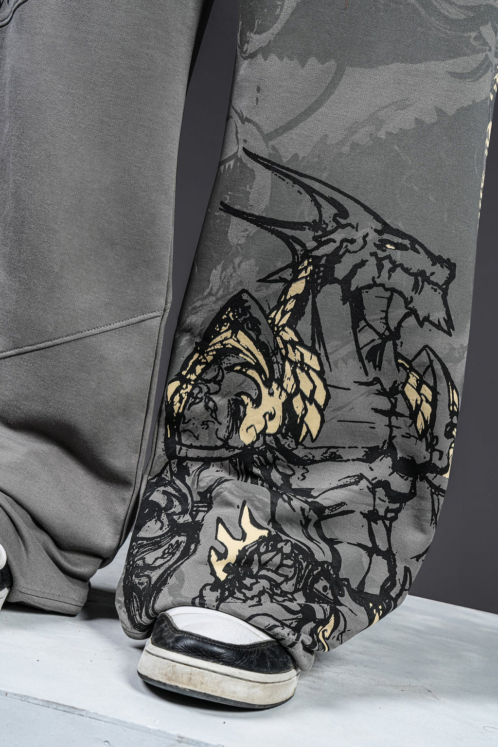 King Of Dragons Bottoms